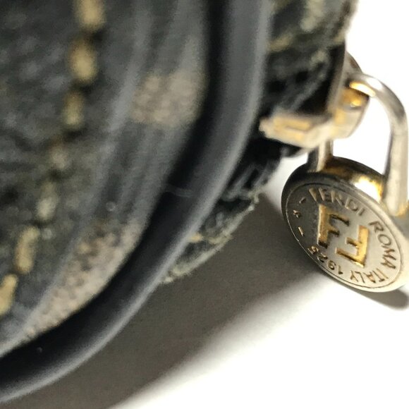 FENDI Vintage 1980's Zucca Crossbody / Shoulder Bag - Picture 14 of 16